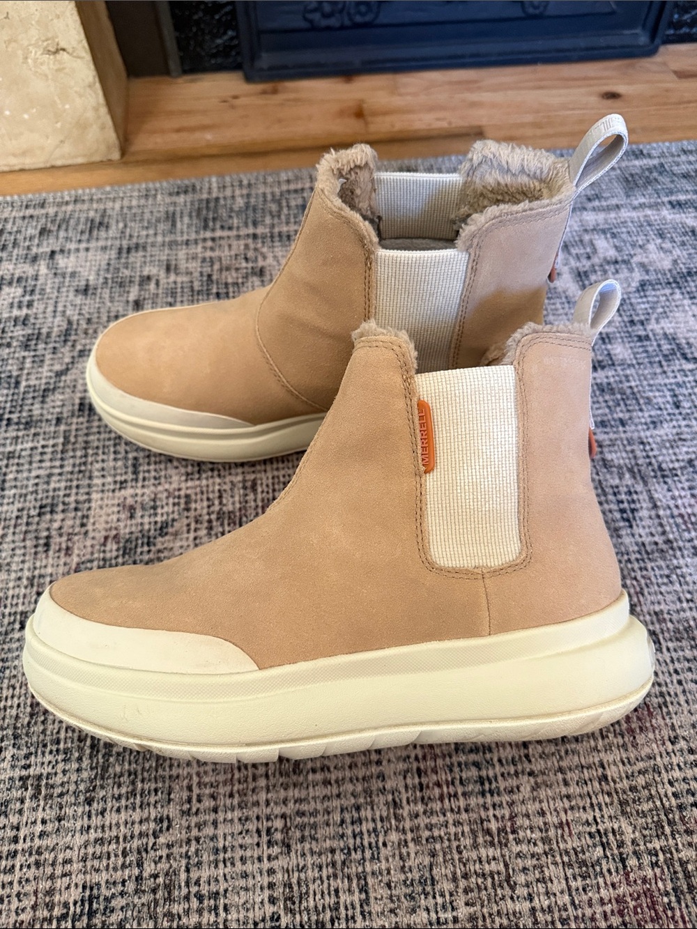 Merrell Women's Marquette Thermo Pull on Waterproof Boot Winter 7.5 Tan Beige